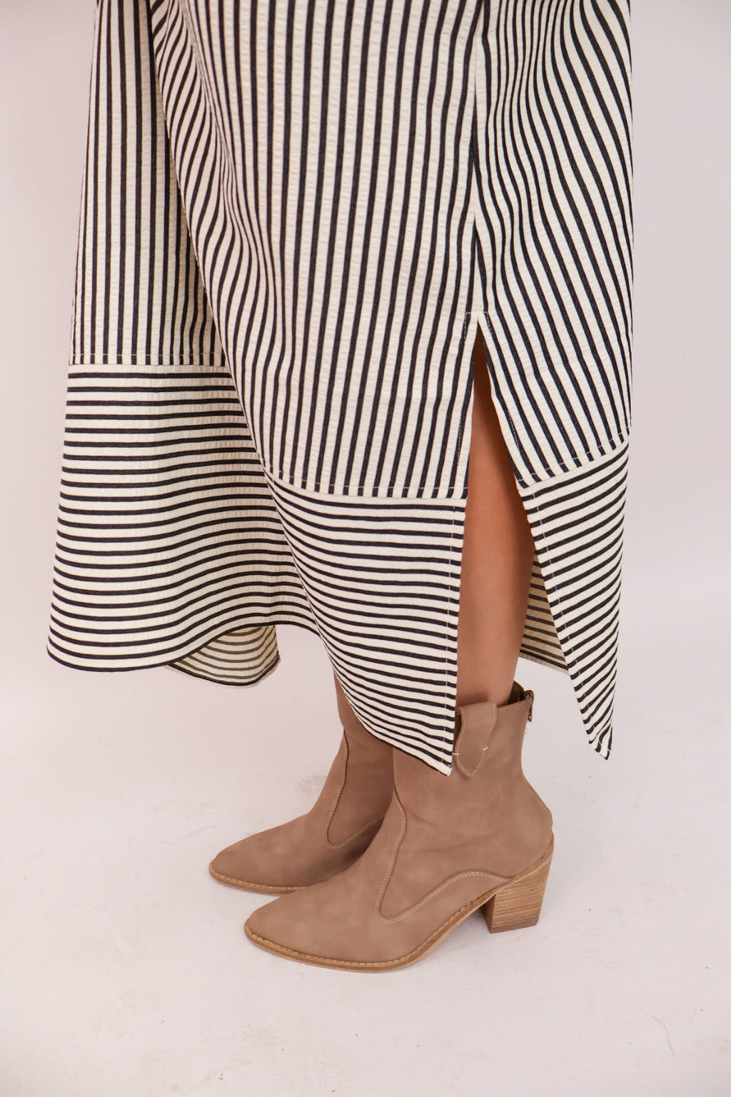MS Striped Midi Dress - Black